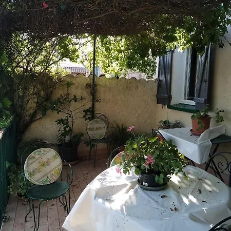 Des Arts Holiday home *